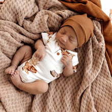 Load image into Gallery viewer, Lion Short Sleeve Organic Bodysuit